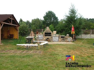 Oferujemy Państwu na sprzedaż posiadłość o charakterze agroturystycznym. - 2
