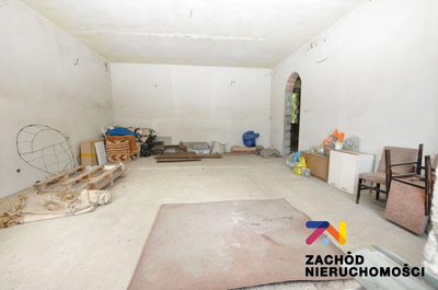 Na sprzedaż nieruchomość składająca się z 2niezależnych budynków: usługowo- biurowy oraz rozpoczęta budowa budynku mieszkalnego usytuowanych na 2 osobno wydzielonych działkach plus 3 działka na wydzi… - 4