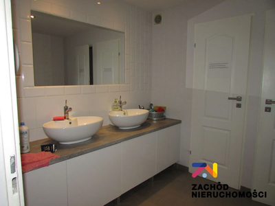 Oferujemy na wynajem kompleks biur o łącznej powierzchni 223m2. - 5