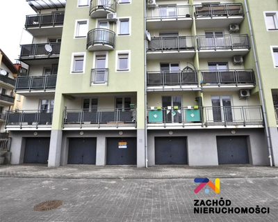 Przedstawiamy Państwu garaż usytuowany w Zielonej Górze przy ul. Łężyca Inżynierska o powierzchni 15 m2 wraz z pełnowymiarowym miejscem postojowym. - 3