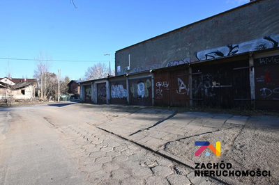 OFERUJEMY PAŃSTWU DO SPRZEDAŻY MUROWANY GARAŻ O POW. 14,20 M2 położony w centrum w pobliżu dworca PKS. - 4