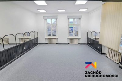 Mamy przyjemność zaprezentować Państwu lokal użytkowy w samym centrum miasta przy ul.  Generała Władysława Sikorskiego 9.