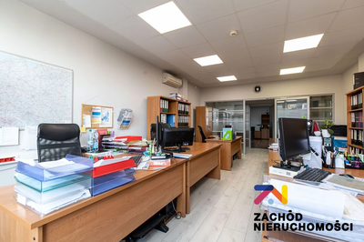OFERUJEMY PAŃSTWU DO WYNAJĘCIA OBIEKT HANDLOWO-BIUROWO-USŁUGOWY Z WINDĄ USYTUOWANY W CENTRUM MIASTA. - 5