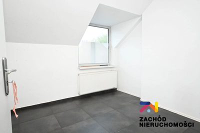 Do wynajęcia atrakcyjny lokal użytkowy położony na pierwszym piętrze przy ul. Wrocławskiej - jednej z głównych ulic Zielonej Góry. - 3