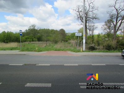 Na sprzedaż działka o powierzchni 800 m2 usytuowane bezpośrednio przy drodze głównej w miejscowości Sycowice- Gmina Czerwieńsk.