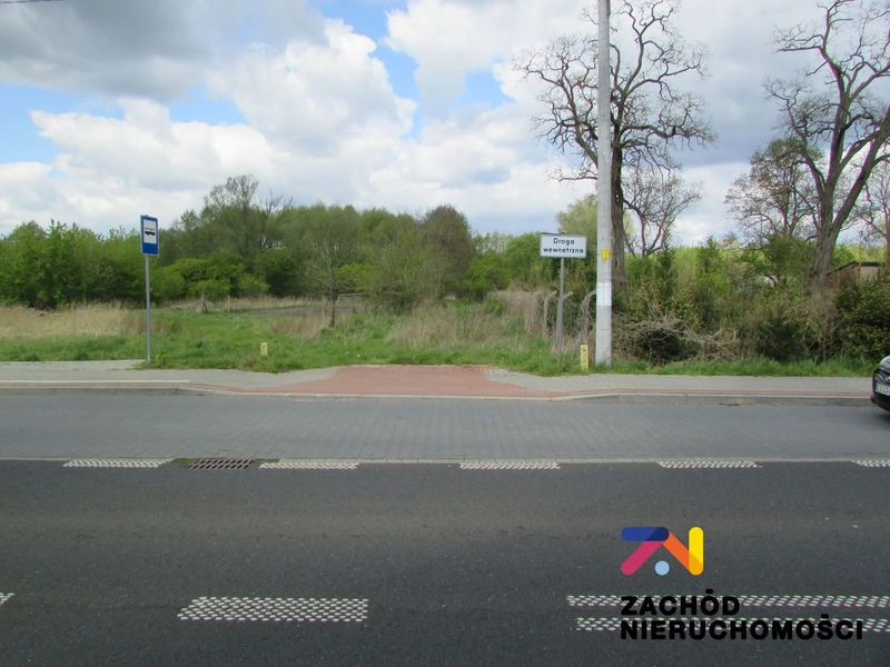 Na sprzedaż działka o powierzchni 800 m2 usytuowane bezpośrednio przy drodze głównej w miejscowości Sycowice- Gmina Czerwieńsk. - 154940227-1l.jpg