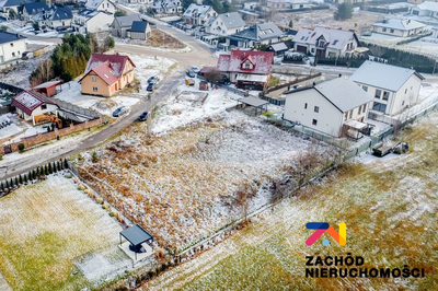 PREZENTUJEMY ATRAKCYJNĄ DZIAŁKĘ BUDOWLANĄ POŁOŻONĄ W DZIELNICY CHYNÓW - OSIEDLE KOLOROWE PRZY ULICY NIEBIESKIEJ.