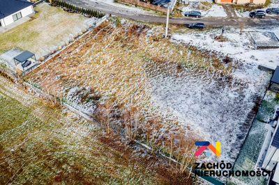 PREZENTUJEMY ATRAKCYJNĄ DZIAŁKĘ BUDOWLANĄ POŁOŻONĄ W DZIELNICY CHYNÓW - OSIEDLE KOLOROWE PRZY ULICY NIEBIESKIEJ. - 2