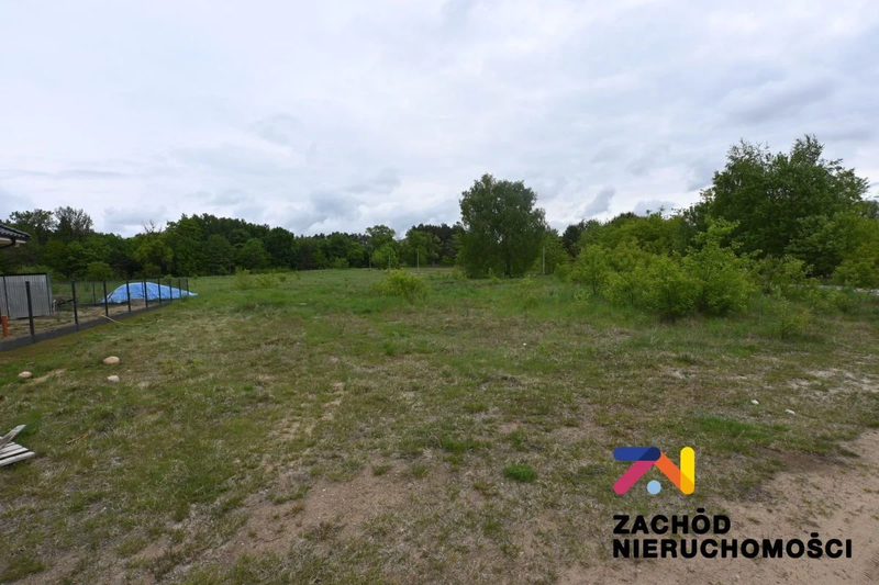 Na sprzedaż działka o powierzchni 901 m2 usytuowana w Drzonkowie zlokalizowana w niedalekiej odległości od lasu, na nowo rozwijającym się osiedlu. - 164800227-1l.jpg