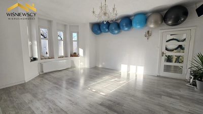 Dom-7 pokoi i działka 617 m² - 4