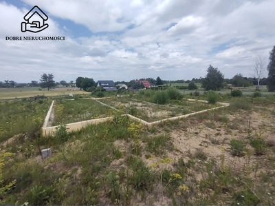 Działka 2700 m2 z rozpoczętą budową - 3
