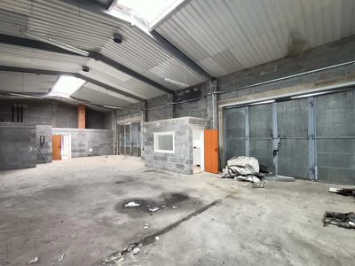 Hala produkcyjno-warsztatowa 209 m kw. gm. Przyłęk - 2