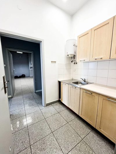 Lokal handlowo-usługowy, 118 m2, Bronowice, parter - 5