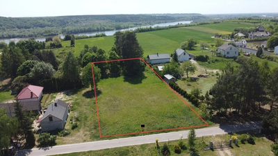 Działka 2902 m2 z widokiem na Wisłę w Oblasach.