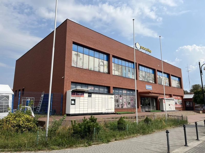 Market budowlano-przemysłowy w centrum Dęblina.. - 100775214.jpg