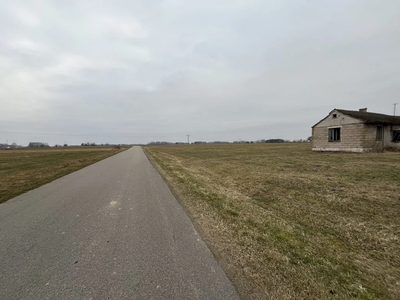 Działka 6462 z widokiem na muzeum w Czarnolesie - 4
