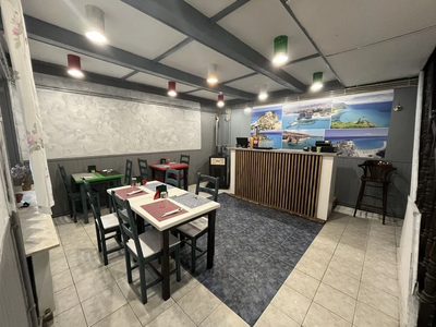 Lokal 88 m2 przy ul. Kołłątaja w Puławach. - 2