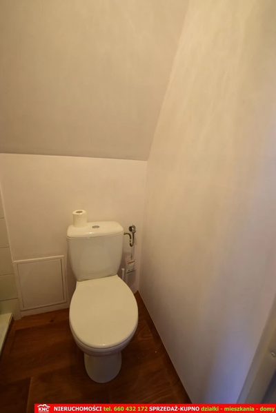 B ładna działka z domkiem letniskowym, własny las. - 2