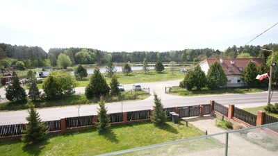 5 pok. dom z garażem i ogrodem na wznies. nad wodą - 2