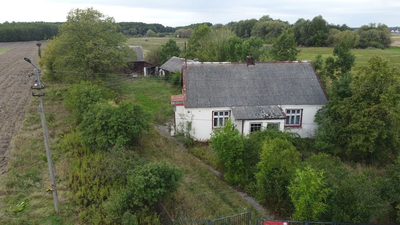 Dom na działce 8771 m2 przy DK7 blisko Radomia.