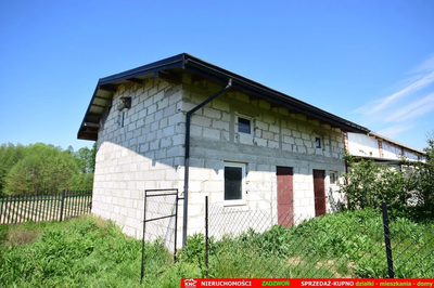Dom do wykończenia graniczący z rz. Ciemięgą - 2