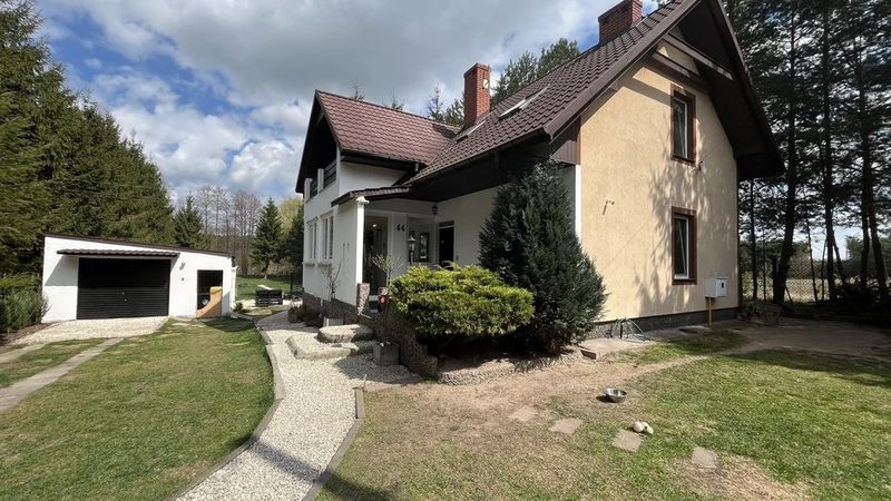 Dom, staw na działce dostęp do rzeki Barycz Stara. - 113201948.jpg