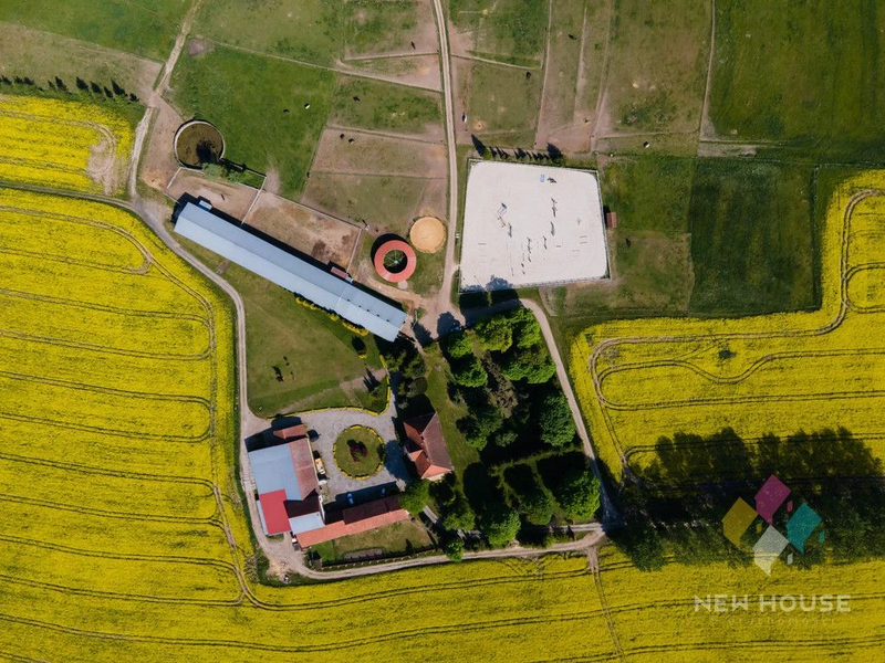 Dworek po renowacji, stadnina koni, duży potencjał - 92522007.jpg
