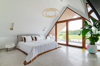 Willa 315 m2 z basenem i widokiem na jezioro - 4