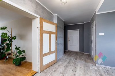 Dom nad rzeką koło Ełku, w stylu dworkowym - 3