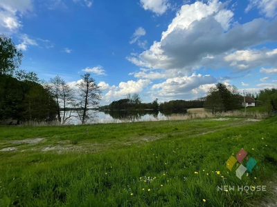 Działka rekreacyjna z linią brzegową jeziora - 4