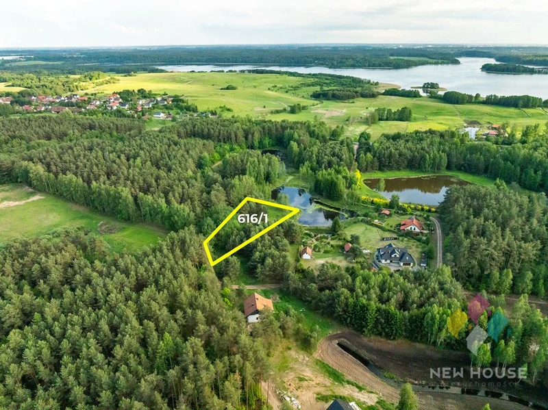 Działka  w otoczeniu lasu, widok na staw - 106273355.jpg