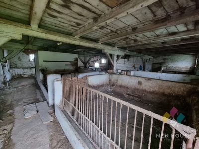 Działka z budynkiem gospodarczym 500 m2 - 2