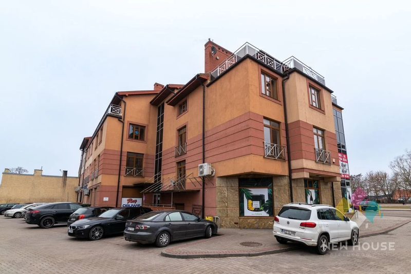 Atrakcyjny obiekt w centrum Szczytna, 1300 m2. - 101649982.jpg