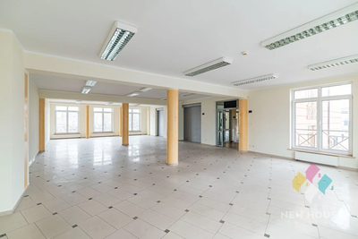 Atrakcyjny obiekt w centrum Szczytna, 1300 m2. - 5
