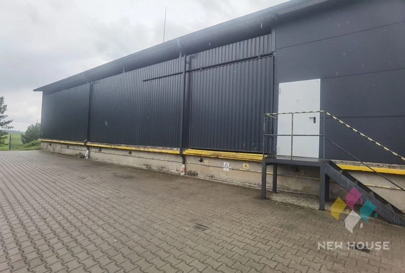 Hala do wynajęcia 200m2 przy S51 na Warszawę - 89728819.jpg
