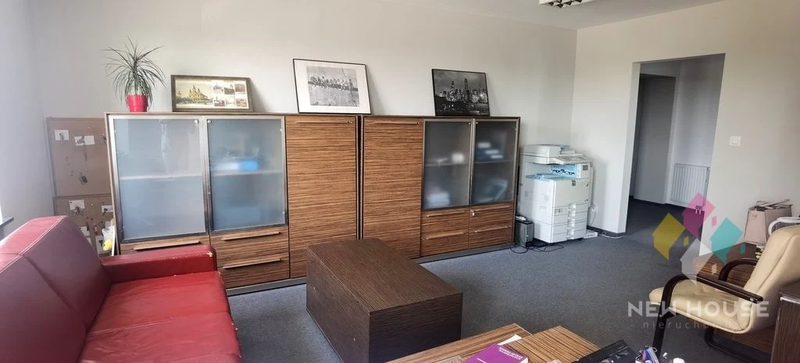 Biuro do wynajęcia, budynek po remoncie - 88996548.jpg