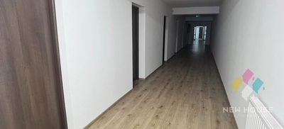 Biuro do wynajęcia, budynek po remoncie - 3