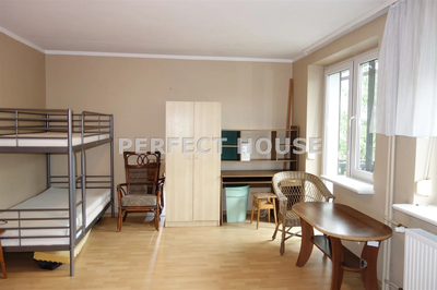 Skrajny szeregowiec przy klinie zieleni - 5