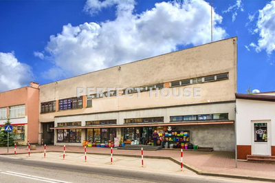 lokal handlowo-usługowy w centrum - 2