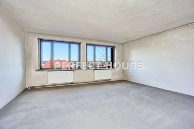 Budynek biurowy o pow. 870 m2 w Ciasnej - 5
