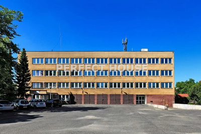 Kompleks budynków pod działalność gospodarczą - 2