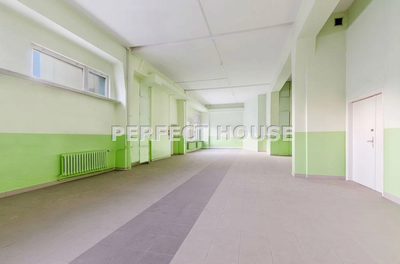 Budynek biurowo-mieszkalny w centrum - 5