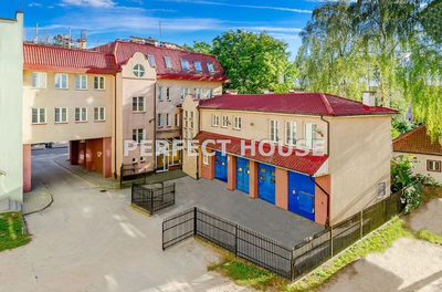 Budynek biurowo-usługowy w centrum miasta - 5