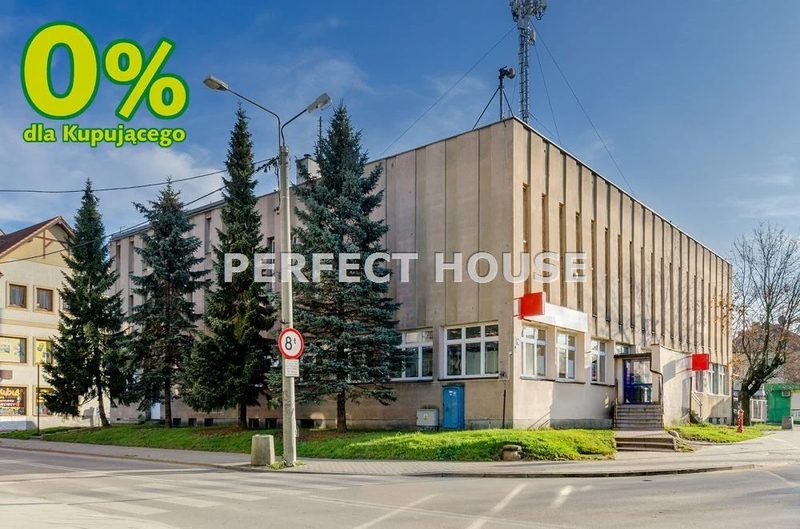 Biurowiec w centrum Gołdapi przy rynku - dd_ff3fa75c_ls_PRF-BS-4740_1.jpg