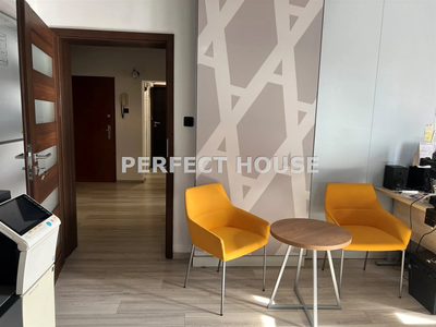 Lokal na wynajem/80m2/Willa Sołacz - 2