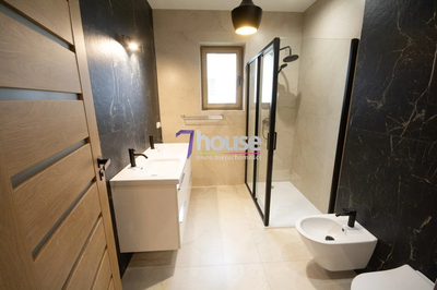 Piękny komfortowy dom 273 m2 ! - 2