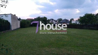 Piękna działka pod dom jednorodzinny z ogródkiem
