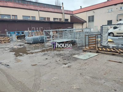 Hala 1050m2 ! Funkcjonująca lakiernia - 3