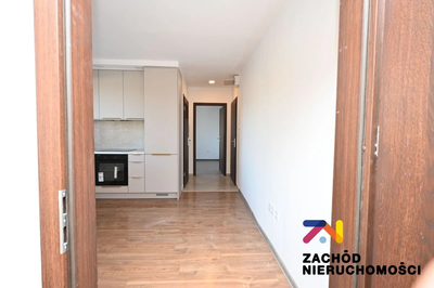 Gotowe do wprowadzenia mieszkanie o powierzchni 38.49m wskład którego wchodzi także praktyczna komórka lokatorska o powierzchni 2,2 m oraz miejsce postojowe. Lokal zlokalizowany jest w spokojnej częś… - 3