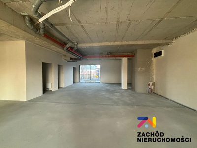 Do wynajęcia reprezentacyjny lokal użytkowy o powierzchni 139,71 m, położony na parterze nowoczesnego budynku.